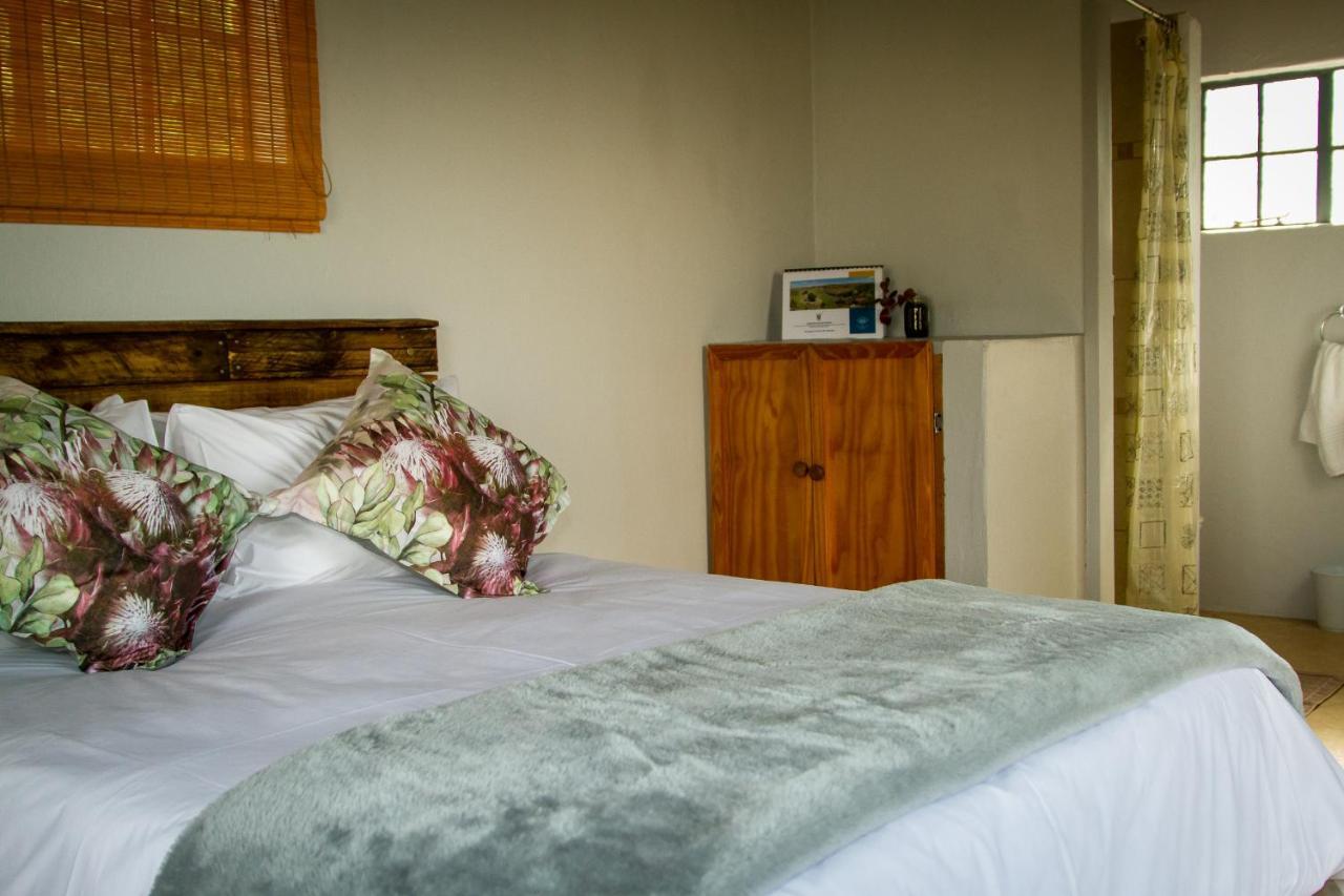 Ezemvelo Nature Reserve Hotel Vaalplaas Exterior photo